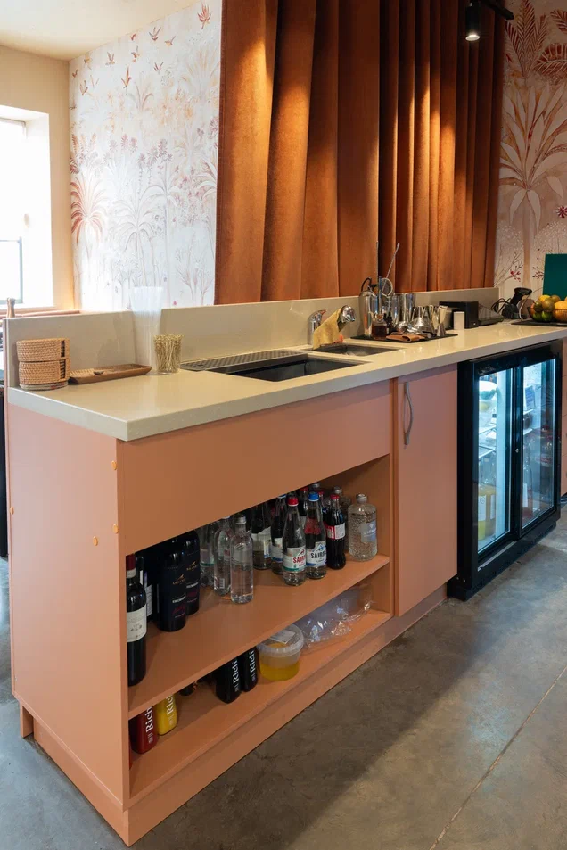 Грузинский ресторан &quot;Цверик&quot; &quot;под ключ&quot;: проектирование, оборудование, посуда и монтаж