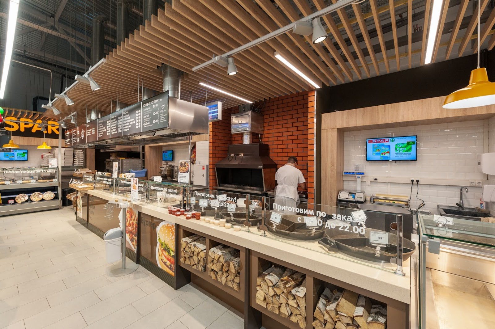 Гипермаркет EUROSPAR с рестораном “под ключ” в городе Саранск: проектирование, коммуникации, оборудование и монтаж